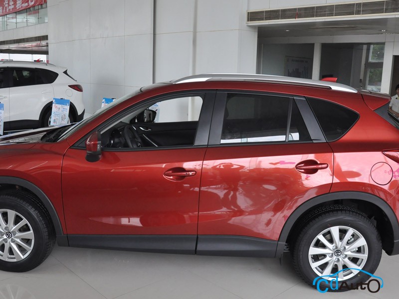 2013款長(zhǎng)安馬自達(dá)CX-5 外觀