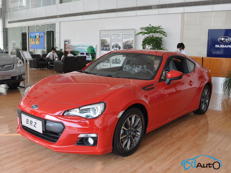 2013款 斯巴魯 BRZ 外觀