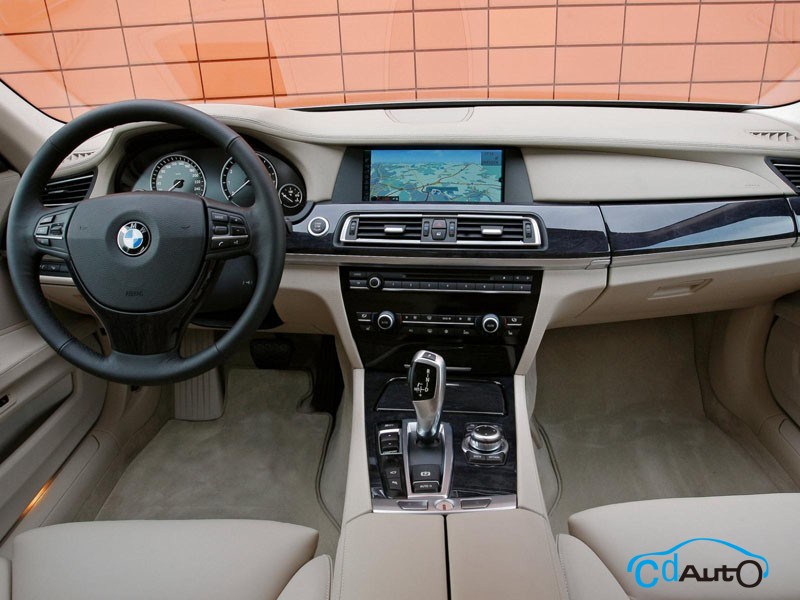 2011款寶馬750Li 中控