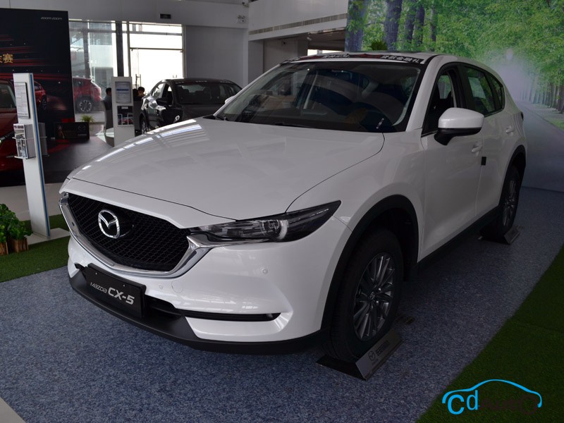 2017款 長(zhǎng)安馬自達(dá) CX-5 外觀