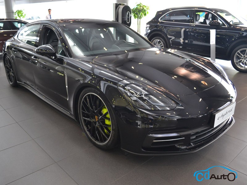 2018款 保時捷Panamera 外觀