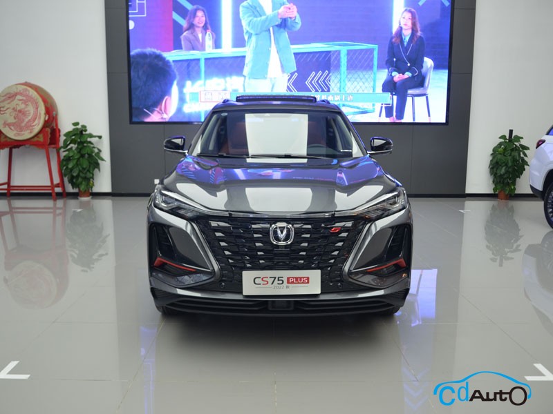 2022款 長安CS75 PLUS 外觀