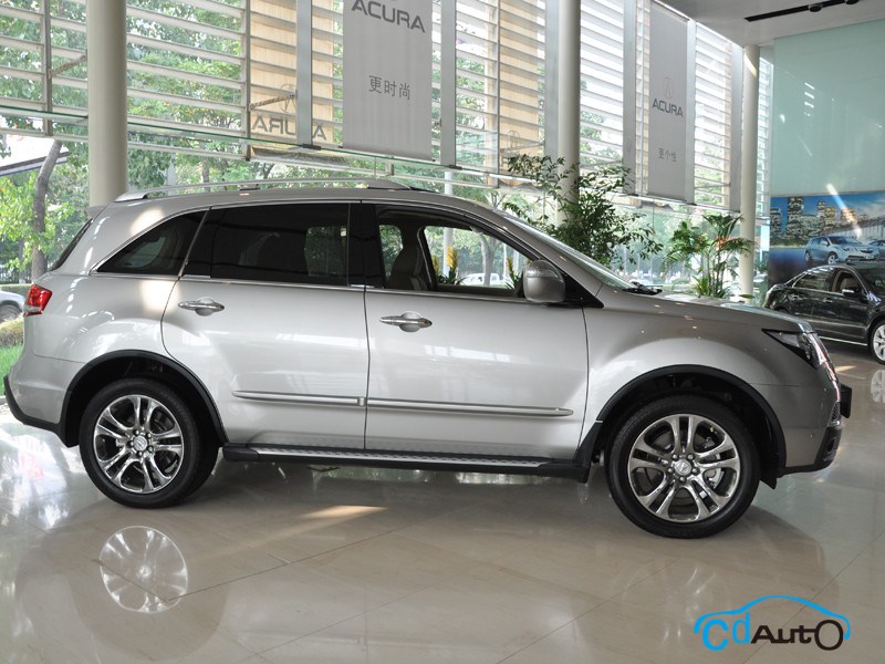 2012款謳歌MDX 外觀