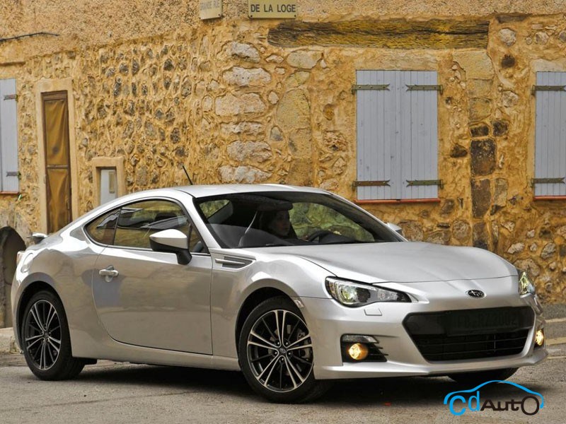 2013款斯巴魯BRZ 外觀