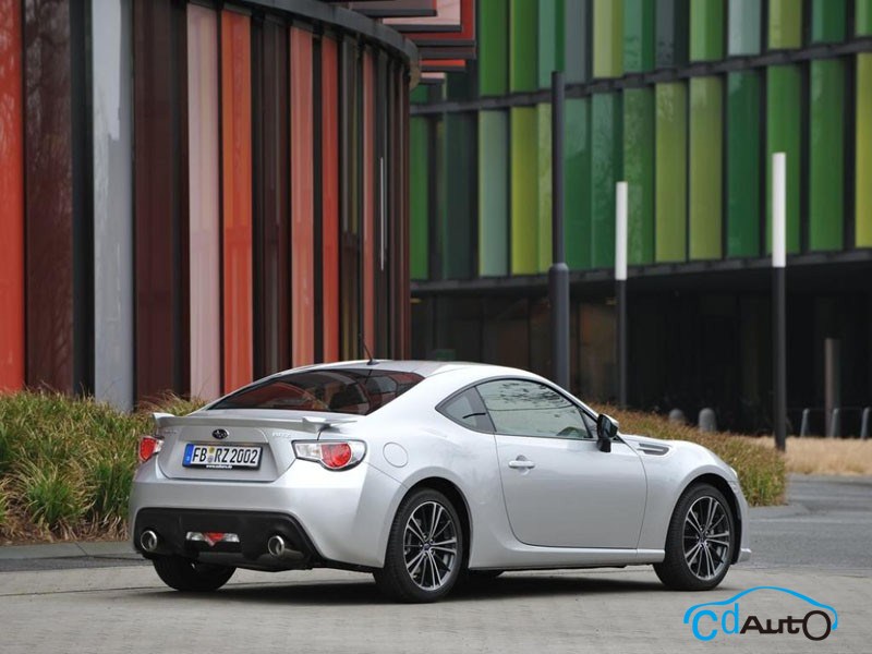 2013款斯巴魯BRZ 外觀