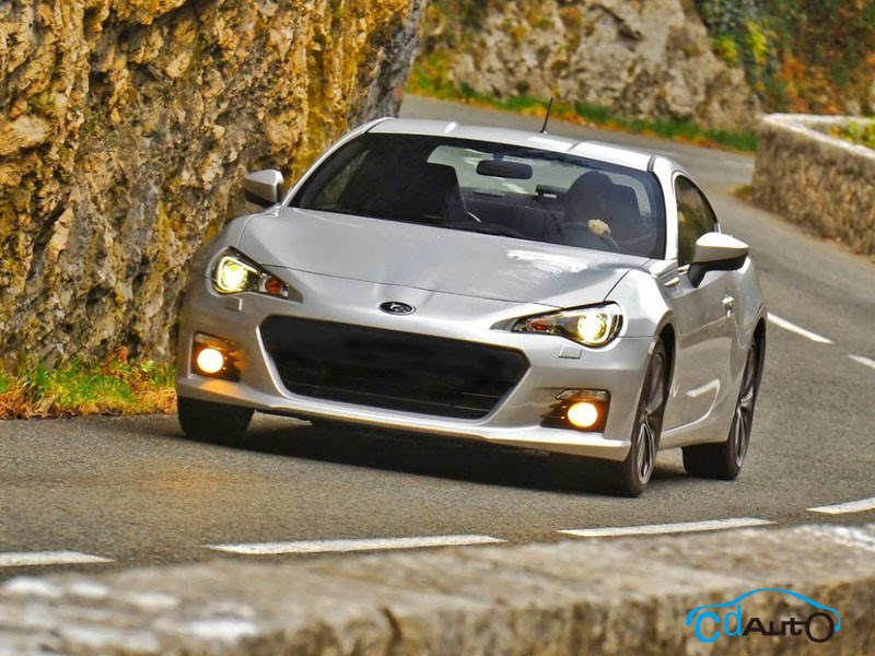 2013款斯巴魯BRZ 外觀