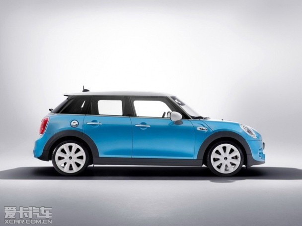 全新MINI COOPER S 五門版 官圖