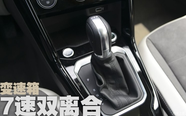 一汽-大眾 T-ROC探歌 2018款 280TSI DSG兩驅(qū)豪華型