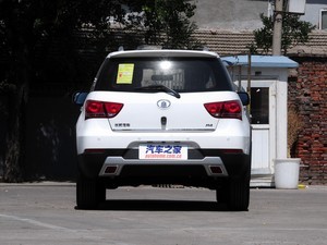 長(zhǎng)城汽車 長(zhǎng)城M4 2014款 1.5L 兩驅(qū)舒適型