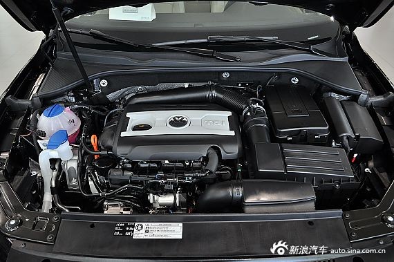 2014款 新帕薩特 1.8TSI DSG 尊榮版