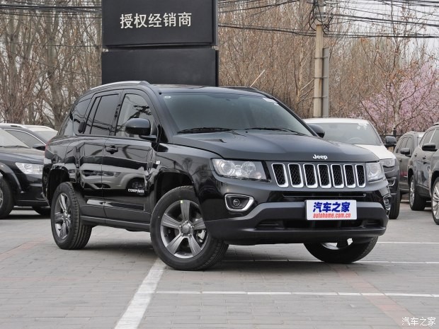 Jeep(進(jìn)口) 指南者 2014款 改款 2.4L 四驅(qū)舒適版