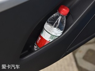 長安乘用車2016款悅翔V7