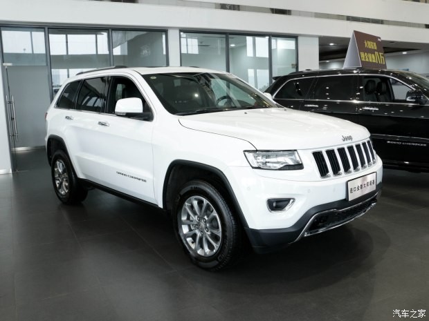 Jeep(進(jìn)口) 大切諾基(進(jìn)口) 2016款 3.0TD 柴油 舒享導(dǎo)航版