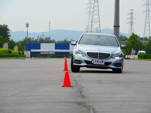 北京奔馳 奔馳E級(jí) 2015款 E 260 L