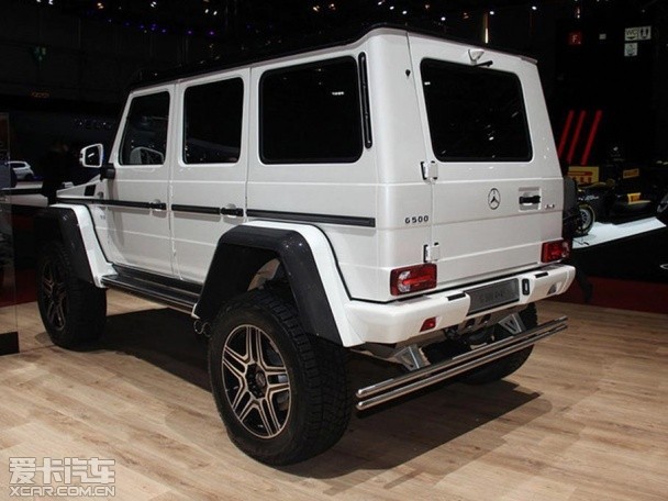 奔馳G500 4x4