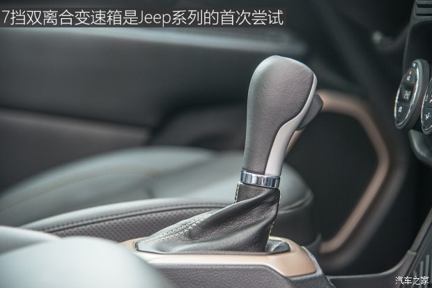 廣汽菲克Jeep 自由俠 2016款 1.4T 自動(dòng)智能版