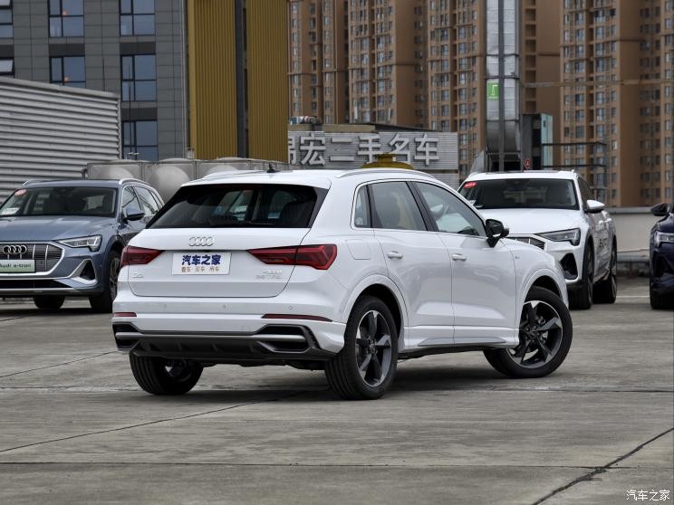 一汽奧迪 奧迪Q3 2022款 35 TFSI 時尚動感型