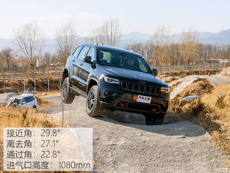 Jeep(進(jìn)口) 大切諾基(進(jìn)口) 2018款 3.6L 高性能四驅(qū)版