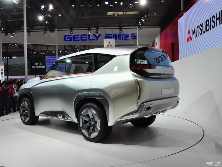 三菱(進(jìn)口) 三菱GC-PHEV 2013款 Concept