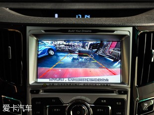 比亞迪汽車2015款速銳