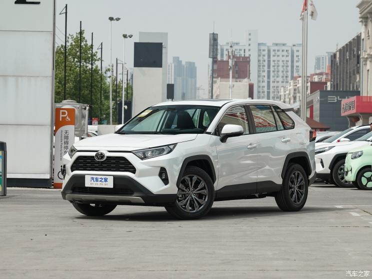 一汽豐田 RAV4榮放 2023款 2.0L CVT兩驅(qū)風(fēng)尚版