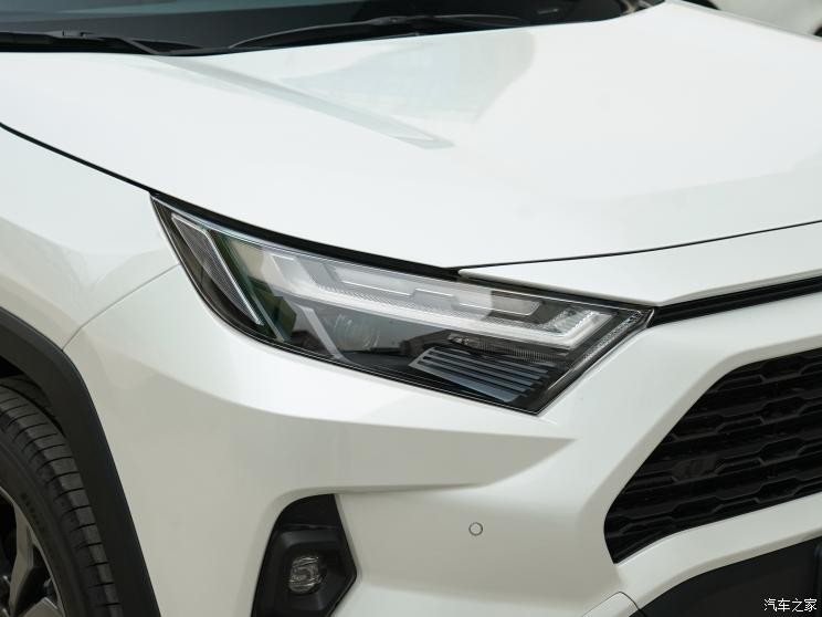 一汽豐田 RAV4榮放 2023款 2.0L CVT兩驅(qū)20周年紀(jì)念版