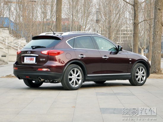 英菲尼迪QX50(EX) 2013款 2.5AT四驅(qū)尊雅版