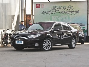 比亞迪汽車2013款思銳