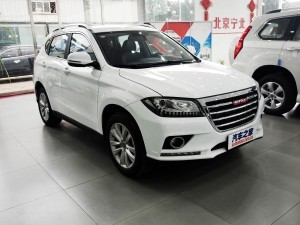 長(zhǎng)城汽車 哈弗H2 2015款 1.5T 自動(dòng)兩驅(qū)尊貴版