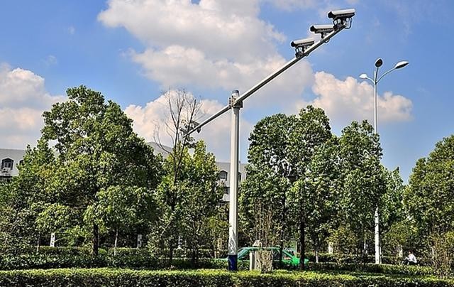 被大車擋住闖了紅燈咋辦 五大最冤的違章行為